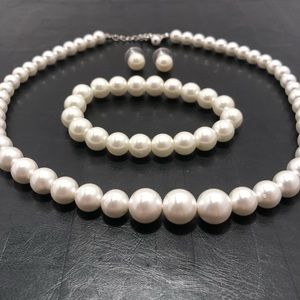 Express Pearl Necklace, Bracelet & Earrings Set